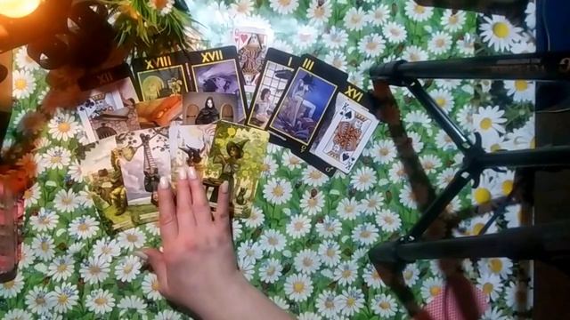 #Червонная дама. Что ждет до конца апреля. смотреть онлайн