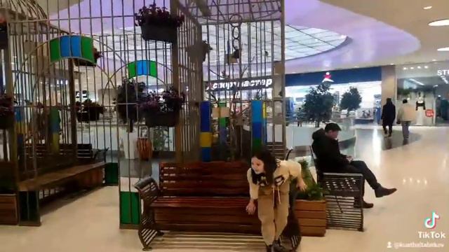 Торговый центр МЕГА. смотреть онлайн