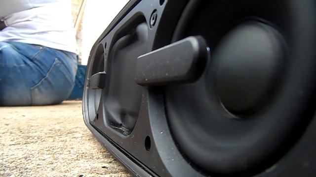 Sony SRS-XB40 Bass смотреть онлайн