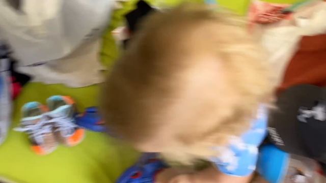 Vlog Едем с Лиамом в ДЕРЕВНЮ смотреть онлайн