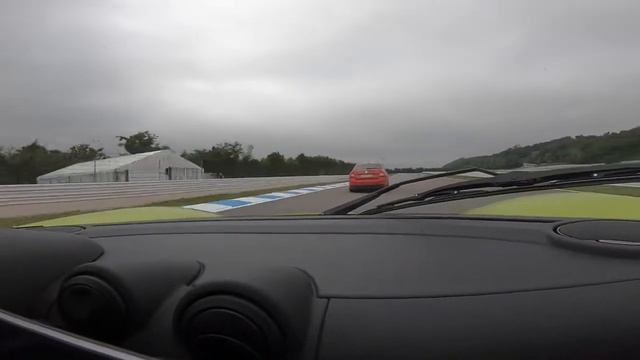 lotus elise vs skoda vs lotus elise cup 250 laquais 12 mai 2020 смотреть онлайн