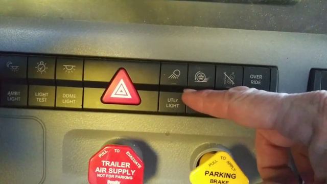2020 Freightliner Cascadia part 2 Features and controls overview. смотреть онлайн