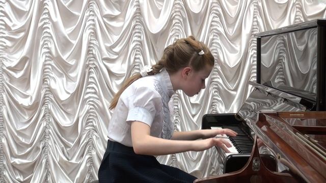 М. Глинка. Чувство. Исп. Терехова Софья (3 кл. общ.фп) смотреть онлайн