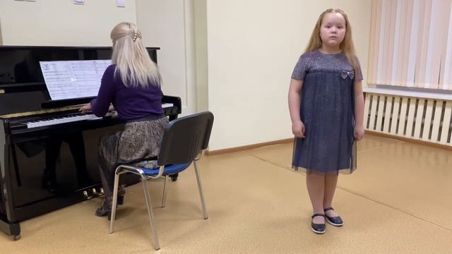 "Осень"П.Чайковский сл. А. Плещеев, исп. Горбунова Авелия 10лет смотреть онлайн