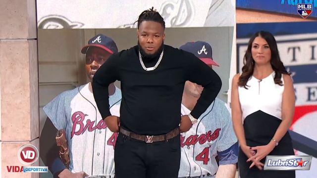 Vladimir Guerrero Jr. le envía un mensaje a República Dominicana y Don Gregorio смотреть онлайн