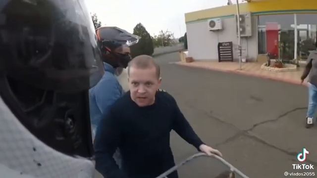 -если у тебя какие-то проблемы вызывай полицию)) смотреть онлайн