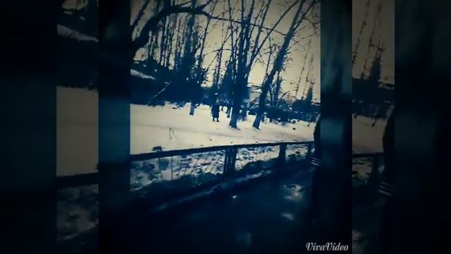 ЗИМОЙ И В КЕПКЕ ТОЛЬКО ЮЛЯ смотреть онлайн