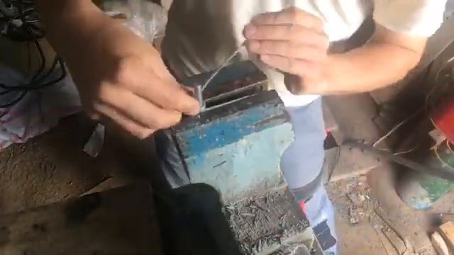 Простой и удобный шплинт из сварочного электрода смотреть онлайн