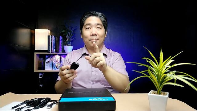 [REVIEW] UNIQCAM Wireless Microphone WM-02, NYAMAN di CLIP-ON, NYAMAN di TANGAN смотреть онлайн