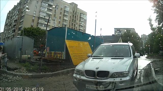 идиот на дороге 2 смотреть онлайн