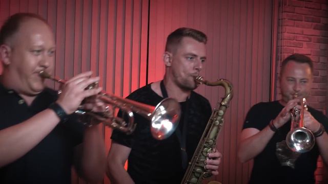 ROGÉRIO MAGRÃO E BANDA - VIDA DE RUA (CLIPE OFICIAL) смотреть онлайн