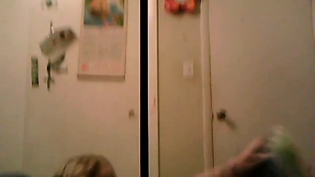 Hannah Hand Tannah Eats People!