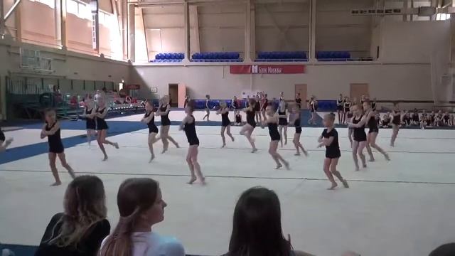 Средняя группа, украинский танец, сборы в Казани, июнь 2014 смотреть онлайн