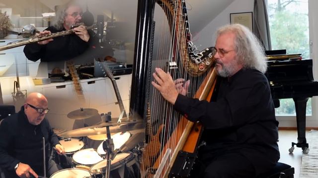Andreas Vollenweider, LIVE@HOME - Mini Concert #11 - Hearts Of Gold смотреть онлайн