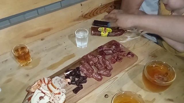 Продуктовый рынок в Лазаревском (июль 2022) Дегустация вкусняшек. смотреть онлайн