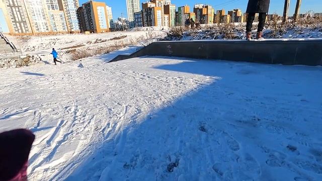 Екатеринбург 2021. Район Широкая речка и Академический. Вот так и живем) смотреть онлайн