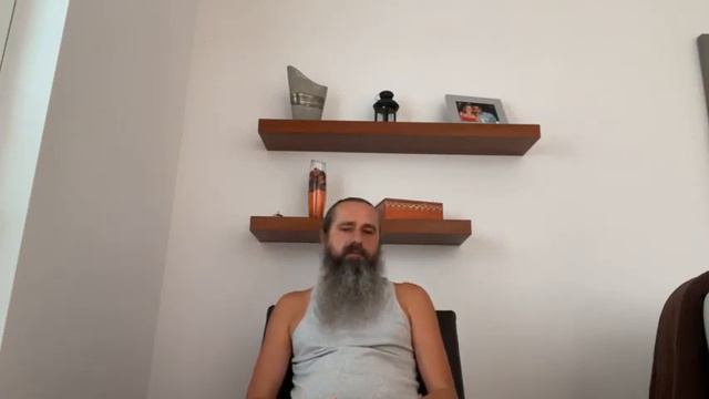 Мысли исчезают в присутствии сейчас. Василий Керечанин. Сатсанг. 2 я часть. 18.05.2022. смотреть онлайн