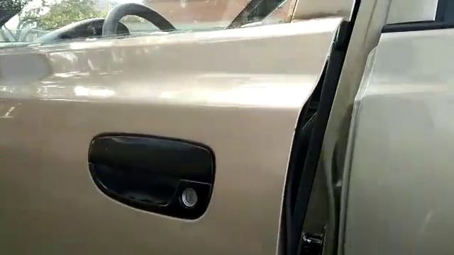 Как открыть Акцент без ключей за 30 сек через водительскую дверь смотреть онлайн