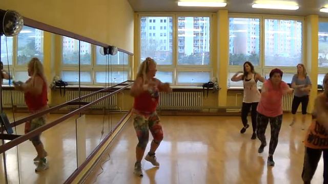 JUST GOT PAID - Sigala Ella Eyre, Meghan Trainor - pop / Zumba Renka / 2019-04-04 FLOWERS PARTY смотреть онлайн