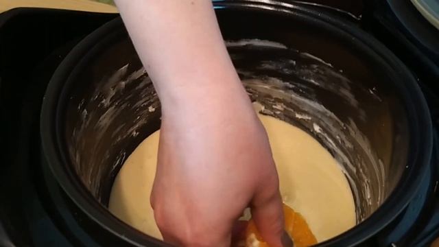 ВЫПЕЧКА С МАНДАРИНАМИ - пышная шарлотка с мандаринами в мультиварке - самый простой рецепт пирога смотреть онлайн