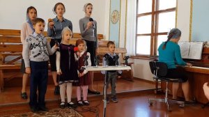 Если хочешь не скучать, то возьми за правило... Детский хор, 14.10.2018г.