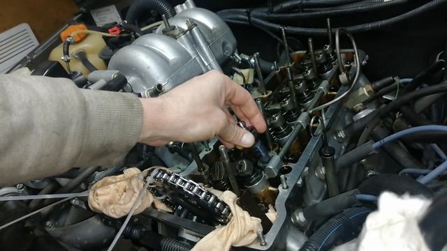 замена гидрокомпенсаторов на шевроле нива смотреть онлайн