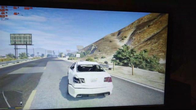 gta V on phenom x4 9550/ 5gb ddr2/ gt 440 512mb gddr5 смотреть онлайн