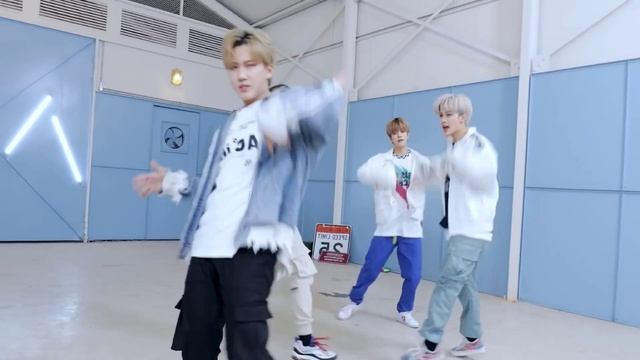 Boxer-Stray Kids dance practice mirrored смотреть онлайн