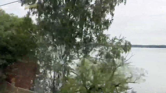 Река Шоша из окна Ласточки ЭС2Г-090. Сообщением: Москва - Тверь. смотреть онлайн