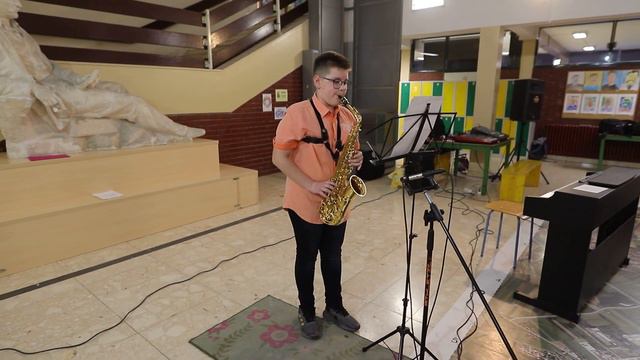 Mihael Mikulčić 4.d/?rgš, saksofon | Michel Merito: A L'obre du micocoulier смотреть онлайн