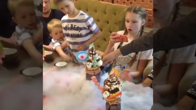 День Рождения самый лучший праздник! Особенно когда он может чем-то удивлять ? смотреть онлайн