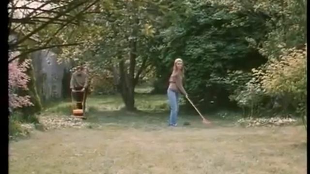 A Tale of Springtime / Conte de printemps (1990) - Trailer (english subtitles) смотреть онлайн