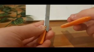 Как починить канцелярский нож?