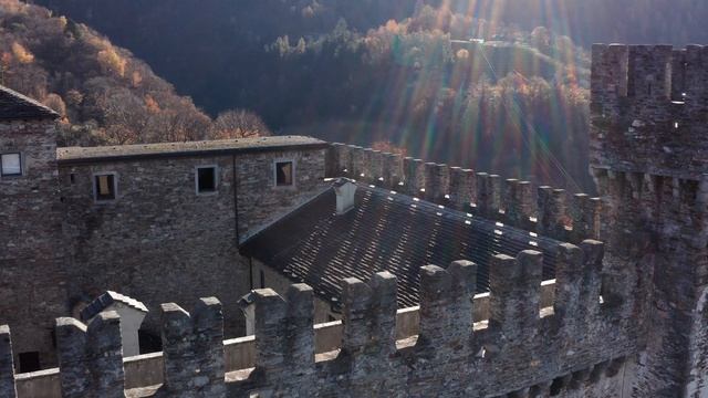 Sasso Corbaro. Bellinzona. смотреть онлайн