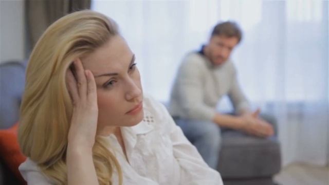 "Стёр улыбку с моего лица" - Стихотворение о расставании и надежде. Автор: Татьяна Шади смотреть онлайн