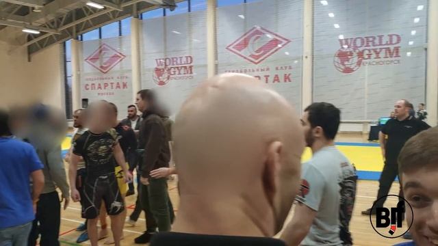 болельщики на турнире смотреть онлайн