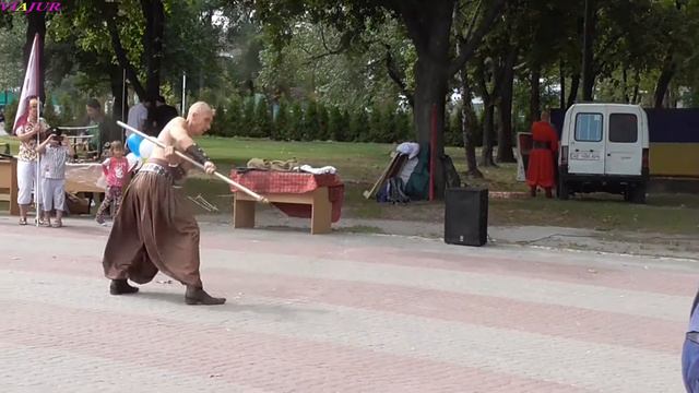 Дніпро 24.08.2017, День Незалежності, козак Колоброд. смотреть онлайн