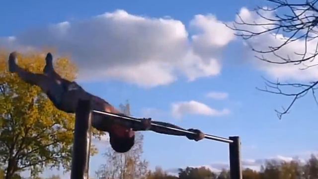 Солнышко и луна (Большие обороты) смотреть онлайн