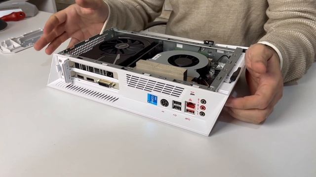 MSI Trident 3 Arctic Disassembly