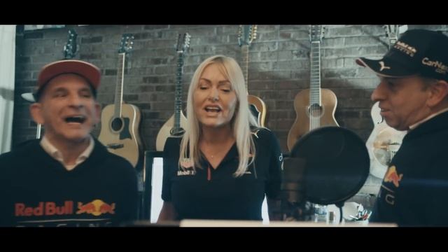 Where is LEWIS?│3 IN THE BOX│Sophia de Boer смотреть онлайн