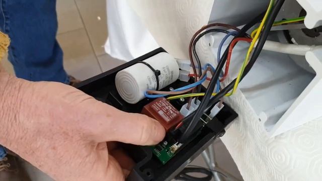 How to replace Kit Base and Display Eureka Mignon Specialità смотреть онлайн