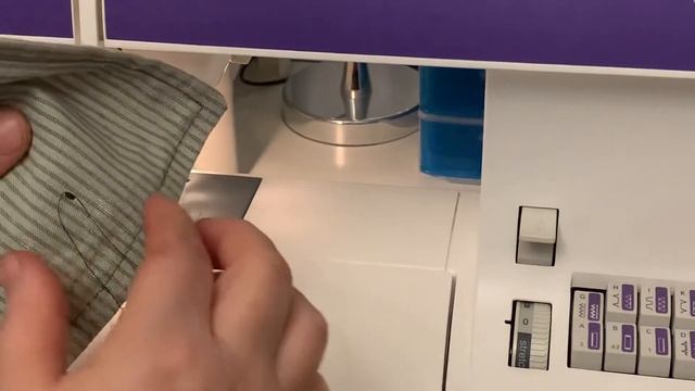 Knopf Annähen Mit  Pfaff Select 4.0