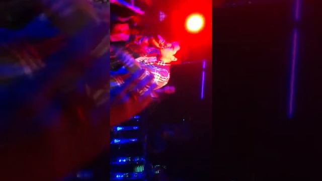22во7 и Гидропонка. live. 21.05.11 VL-city. Rasa Lila смотреть онлайн