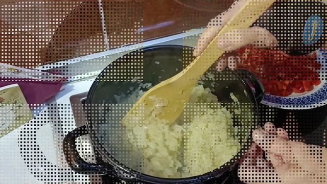 Juneći gulaš. Najbolji recept...Jednostavno neodoljiv. Napravite i uživajte. смотреть онлайн