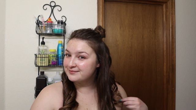 HAIR TOOL FIRST IMPRESSION // My Take On The Dyson Air Wrap Complete | Olivia Zehner смотреть онлайн