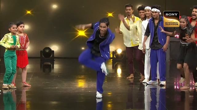 "Teri Deewani" पर इस Performance ने छू लिया Geeta Maa का दिल | India's Best Dancer | Judges Special смотреть онлайн