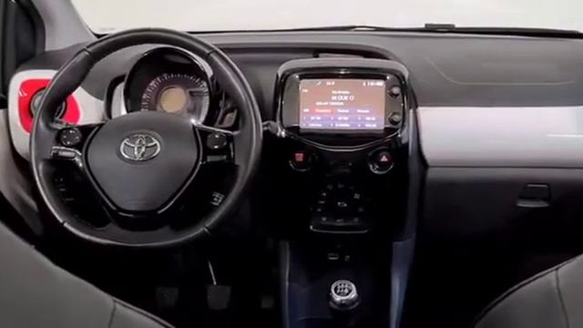 TOYOTA Aygo 1.0 VVT-i 69 CV 5 porte x-wave смотреть онлайн
