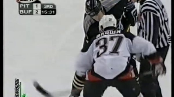 NHL. Play off game. May  10, 2001. Buffalo Sabres vs Pittsburgh Penguins. Game 7