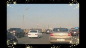 Страшное зрелище. Взорвался газовый баллон на ходу в машине на трассе.