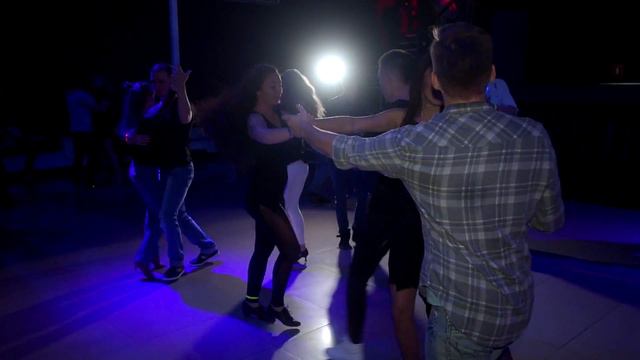 Dmytro Faizullin & Irina Kravtsova. Brazuka Dance Festival 2018 смотреть онлайн